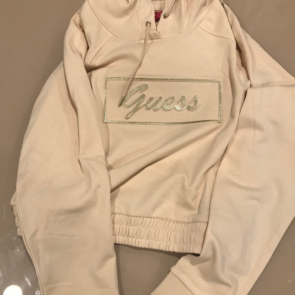 Guess hoodie women size XL, new without tags.